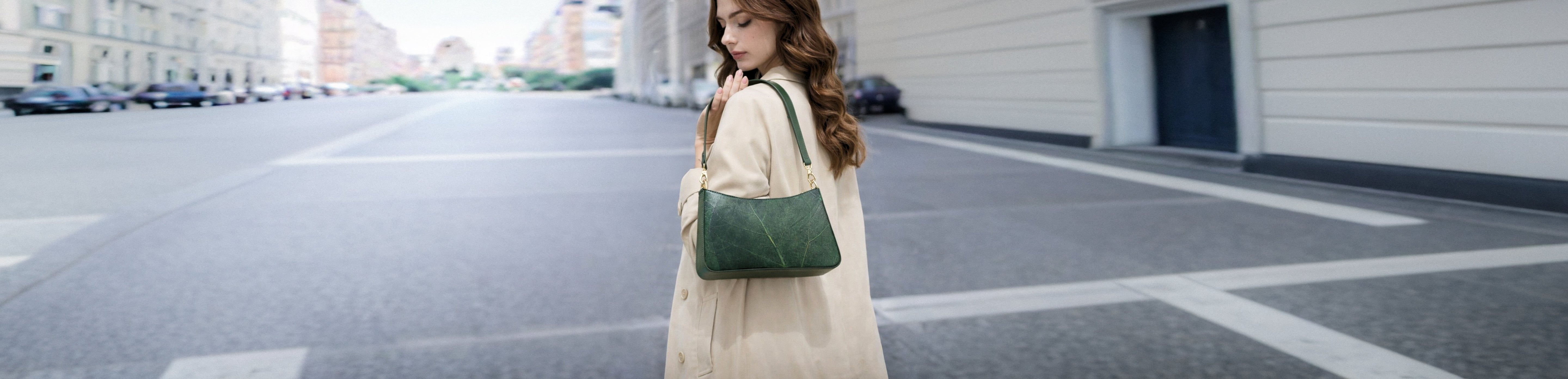 Can Vegan Leaf Bags Be Used in the Rain?