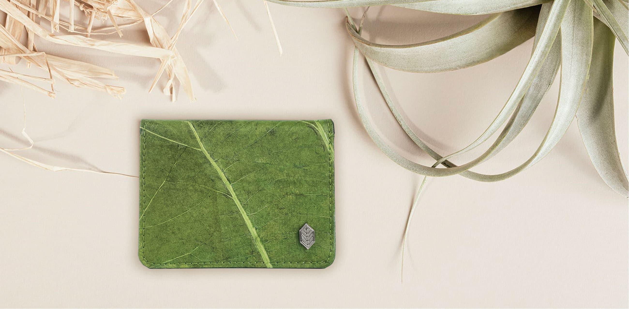 THAMON MEN'S VEGAN WALLET ON HARMFREEFASHION.COM