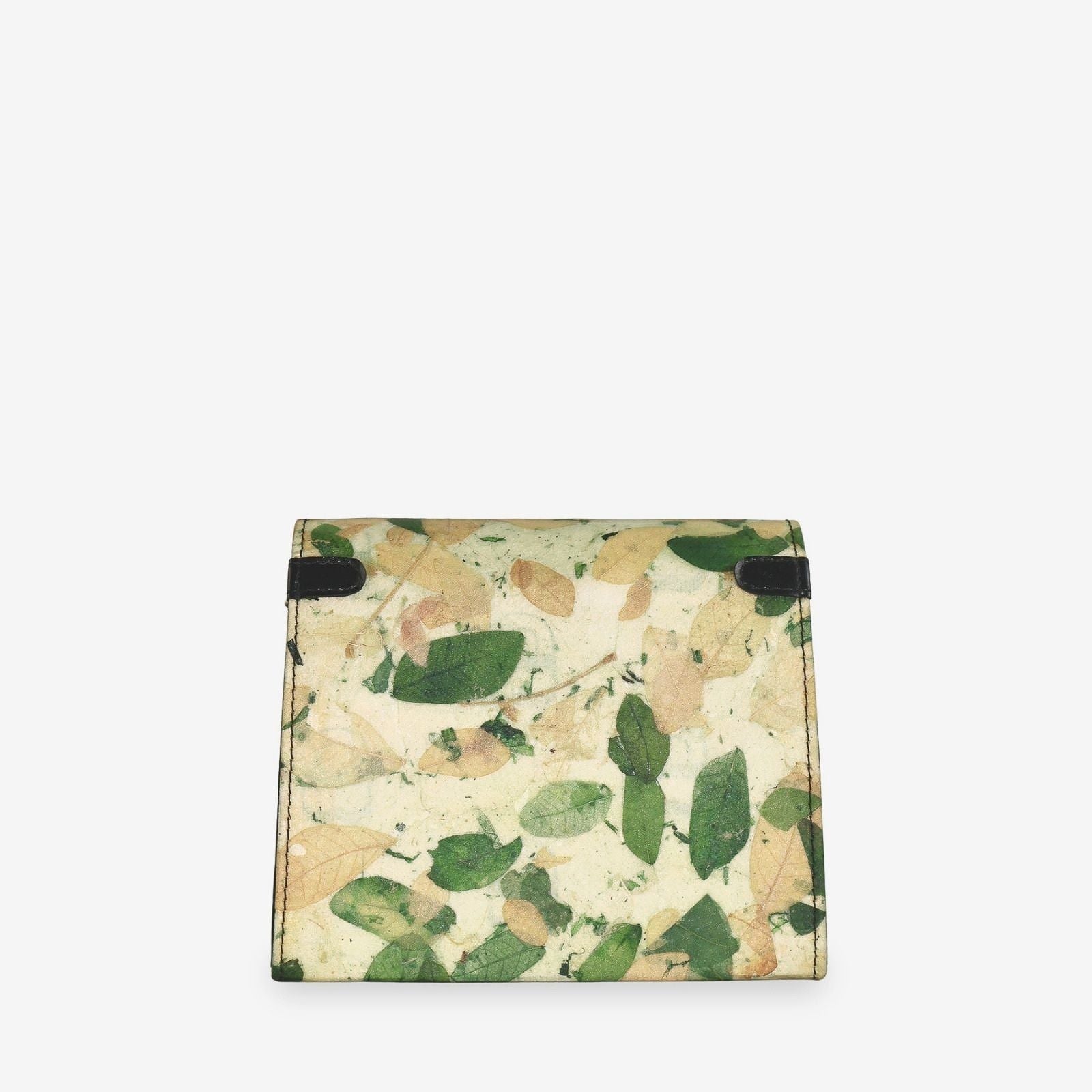 Back view of the Box Bag in Camouflage 2, showing its natural Leaftex leaf pattern and black strap attachments.