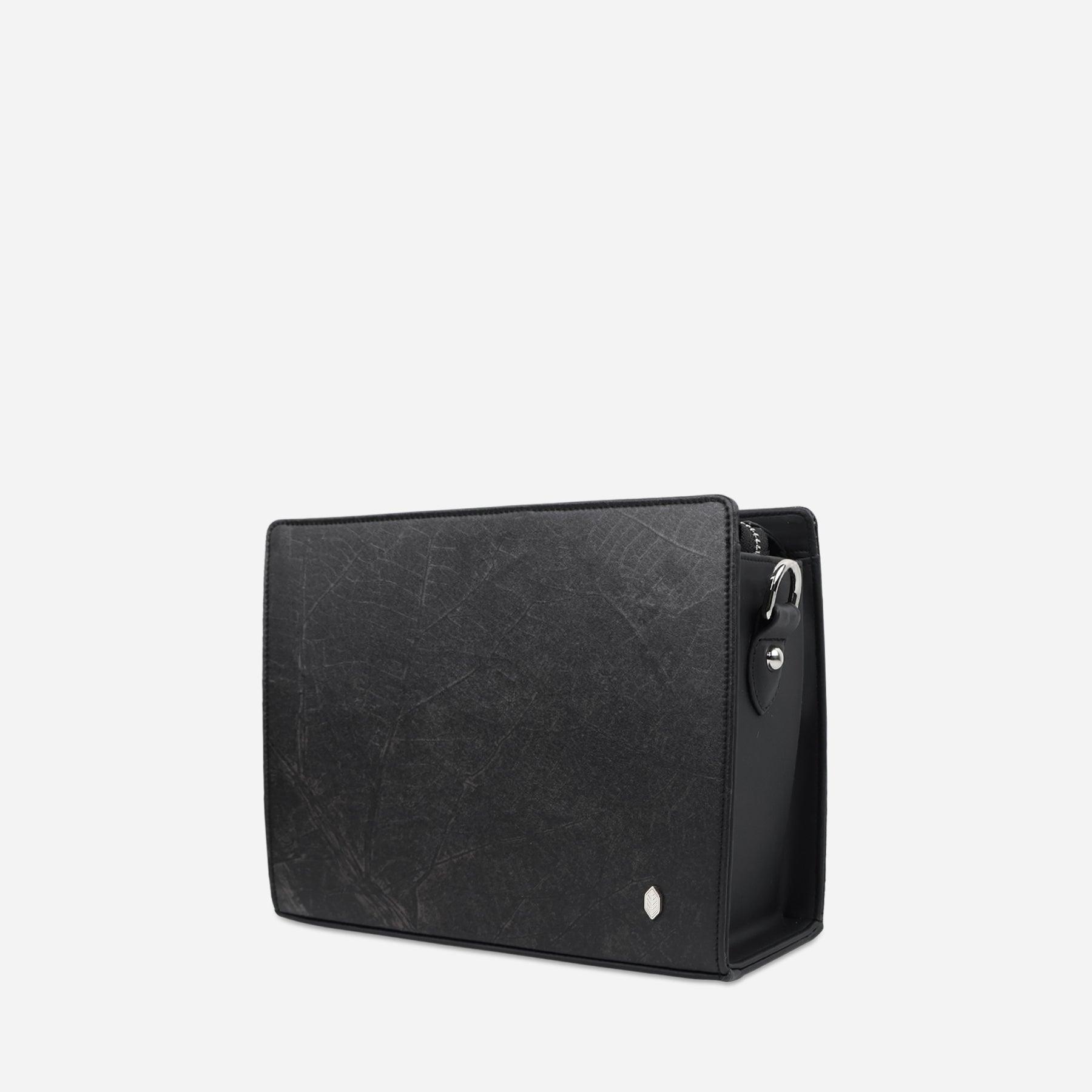 Side Black Ingrid Bag by Thamon