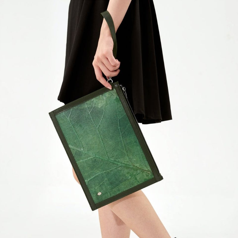 Forest_Dean_S_Pouch_Dark_Green_Leaf_leather_THAMON