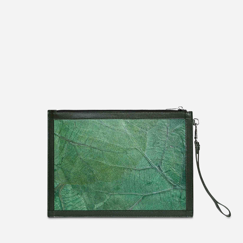 Back Forest Green Dean's Pouch by Thamon
